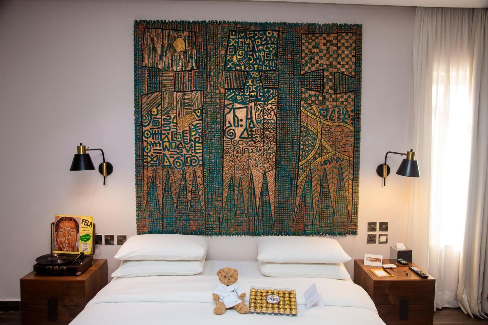 The White Orchid Hotel Lagos Dış mekan fotoğraf